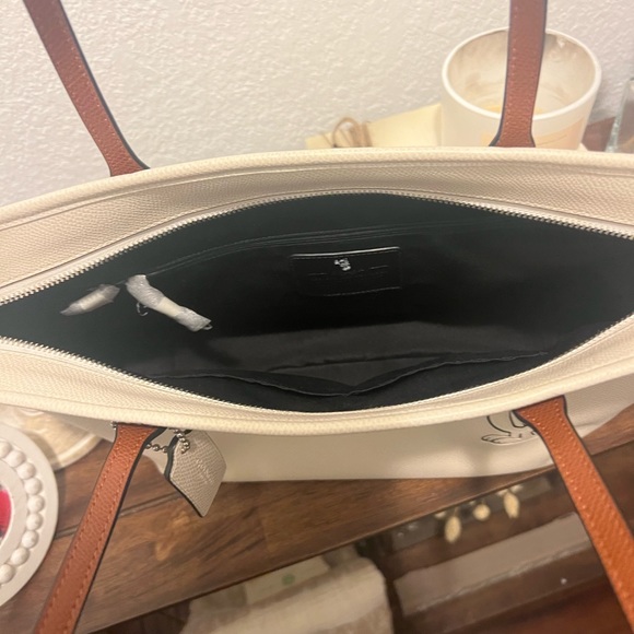 Peanuts x Coach Tote, NWT-offers welcome - Picture 6 of 13